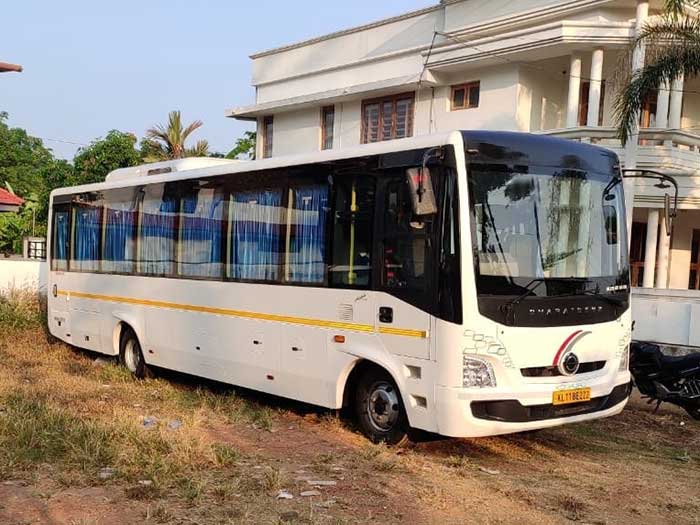 26 seater luxury bus kerala