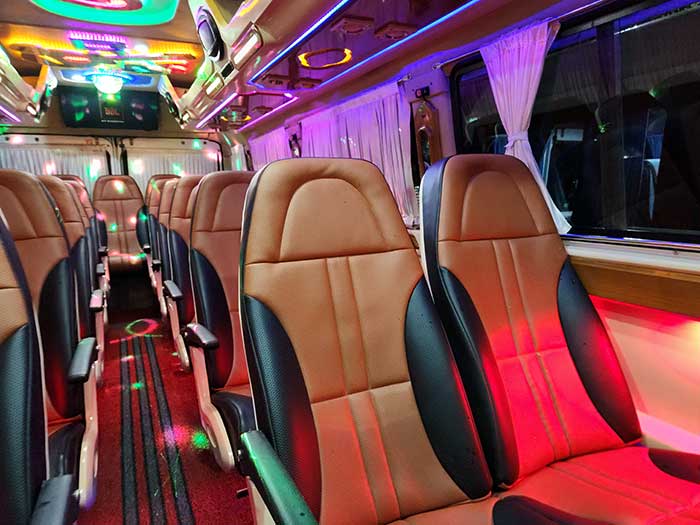kochi luxury 26 bus on hire
