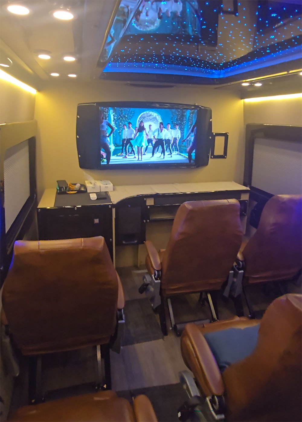 caravan for rent in cochin