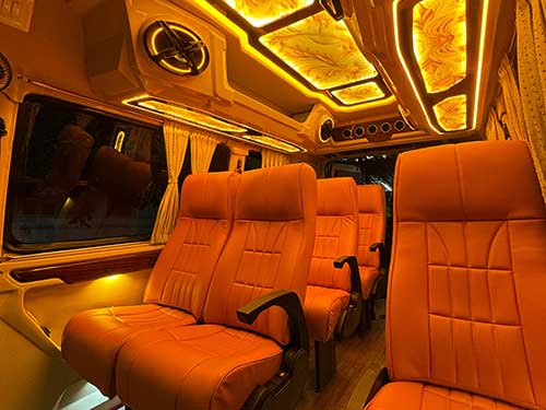 10 seater premium tempo traveller in kerala
